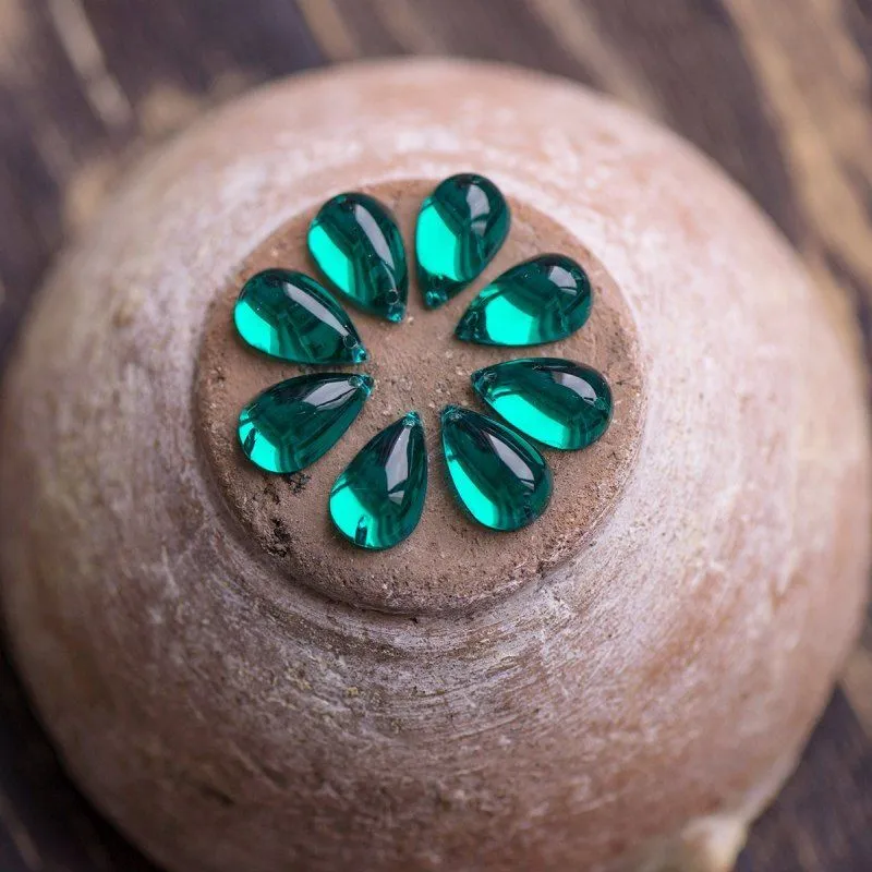 стразы пришивные "капля", акрил, цвет изумрудный, 15х9х6 мм