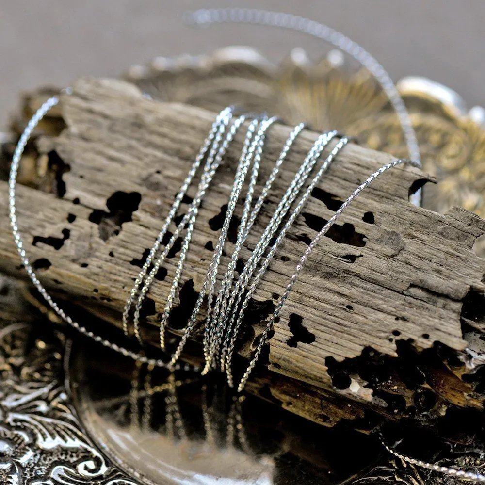 шнур металлик, цвет серебро, 0.6 мм, 8 м