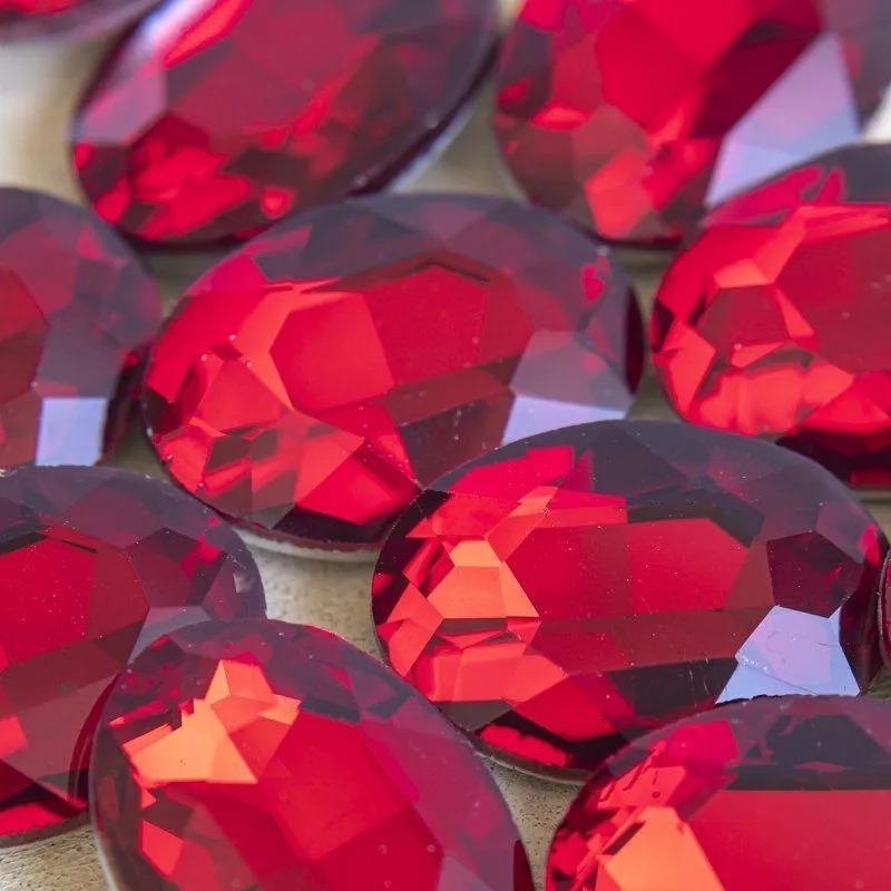 кабошон стекло кристалл, овальный, цвет siam, 14х10 мм