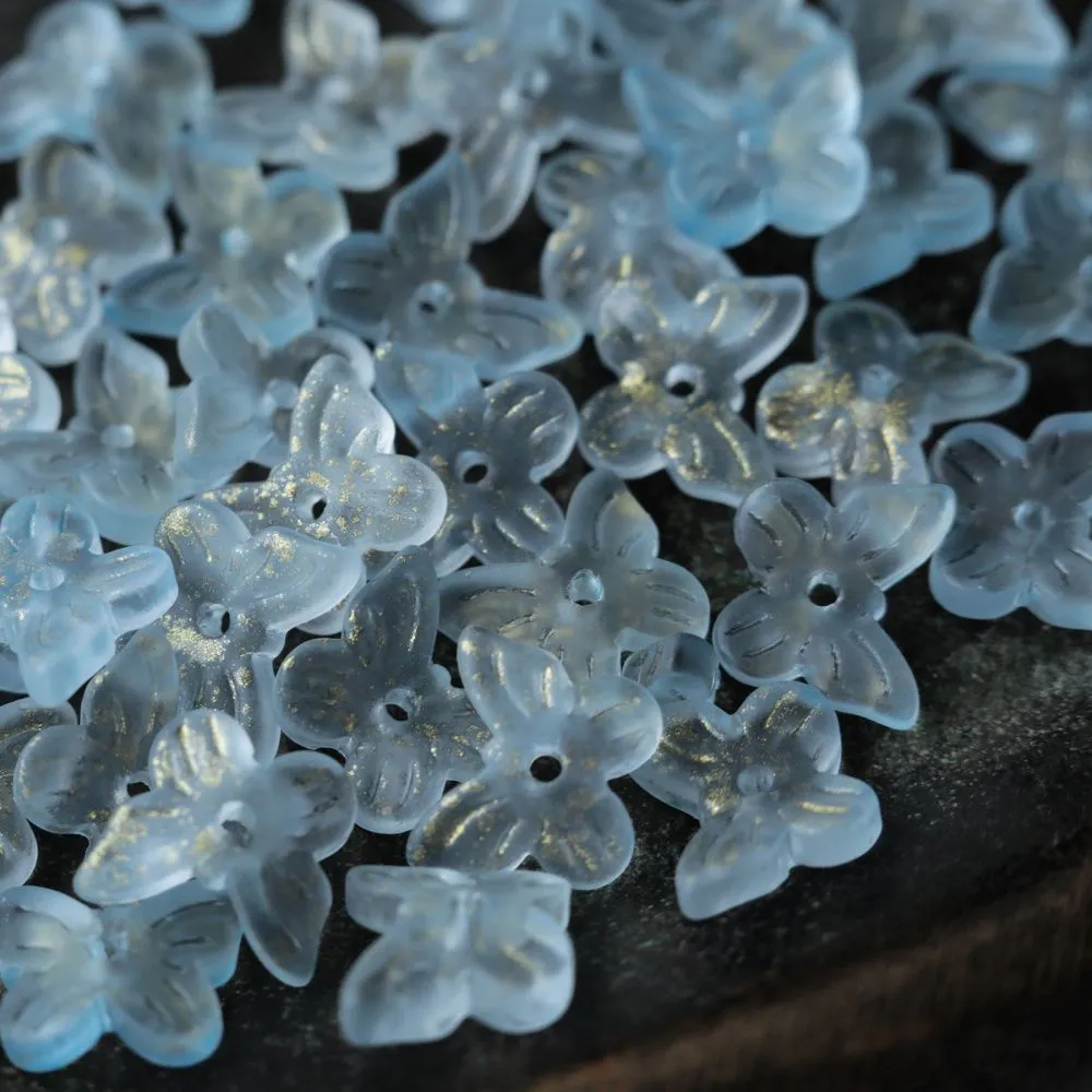 бусина "бабочка", стекло, цвет св.голубой, 10x12 мм