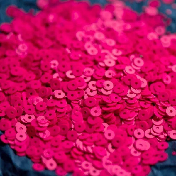 пайетки плоские, розовый неон, 4 мм