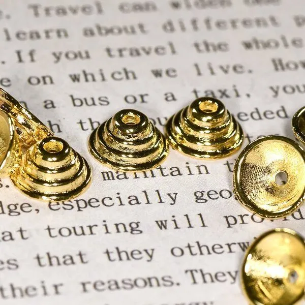 шапочка для бусин "пирамидка", цвет золото, 10х5 мм