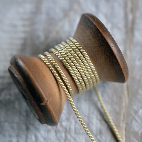 шнур витой из нейлона, цвет сливочный, 1.5 мм