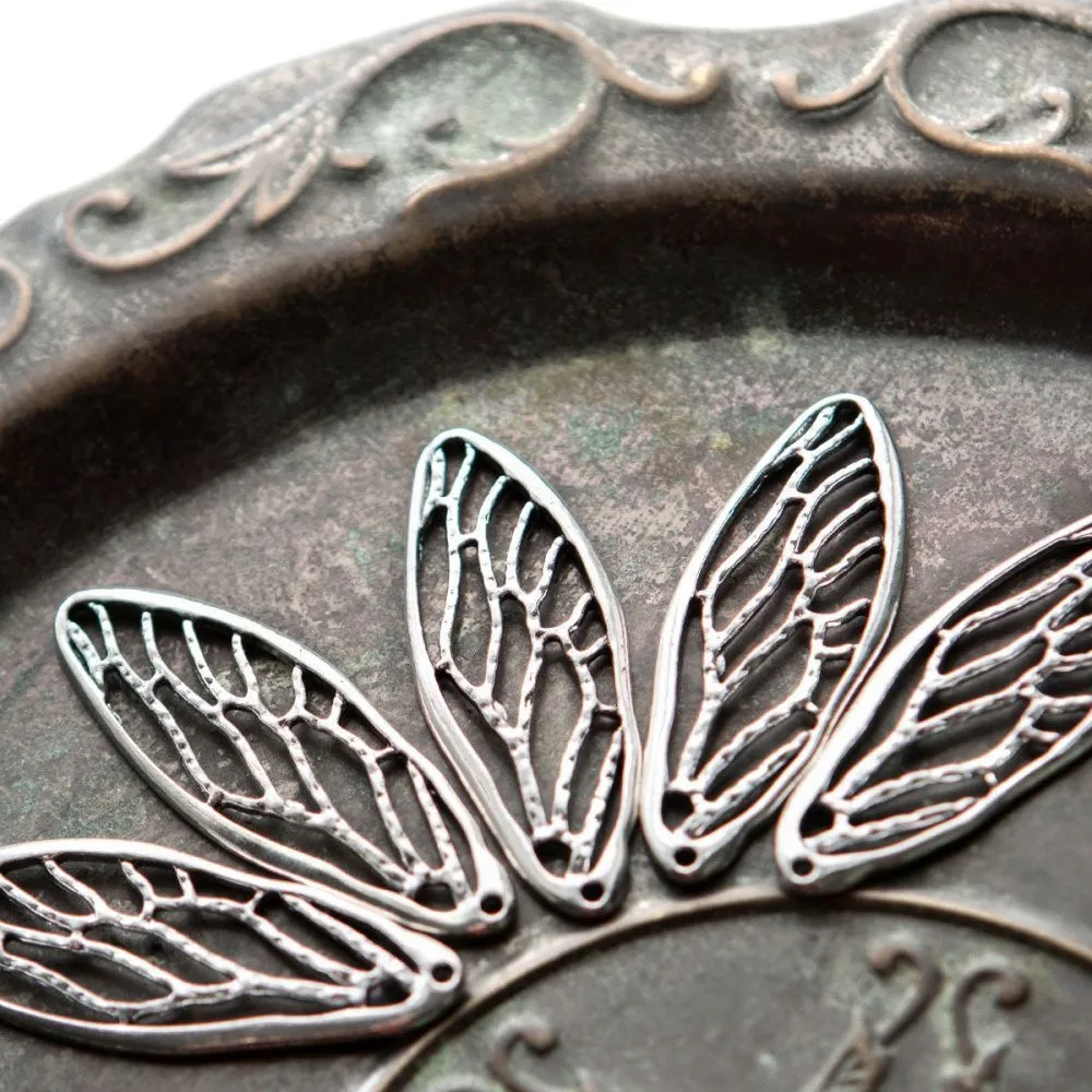 подвеска металлическая "крыло стрекозы", цвет античное серебро, 52x19x2 мм