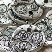 Подвеска металлическая "Часовой механизм", цвет античное серебро, 38х3 мм