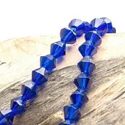 Бусина, стекло биконус 6, цвет темный синий, 6 мм