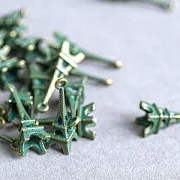 Подвеска металлическая "Эйфелева башня", цвет античная бронза/патина, 23х8х8 мм
