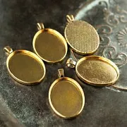 Сеттинг овальный "Мирра", цвет античное золото, 38.5х24.5х5.5 мм